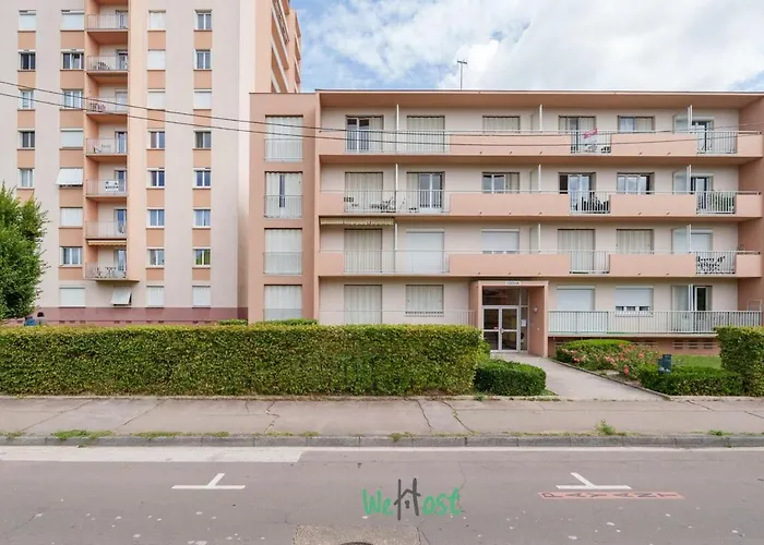 Charming Quiet With Balcony And Parking * Дижон