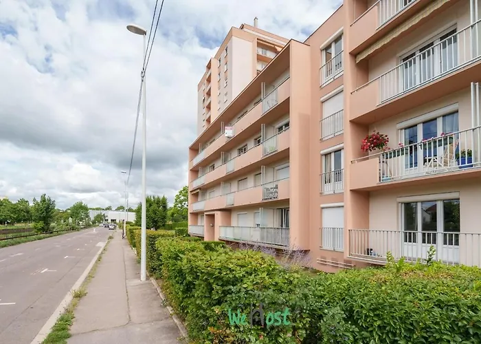 アパート Charming Quiet With Balcony And Parking *